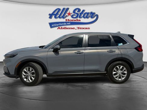 Used 2025 Honda CR-V LX image 3