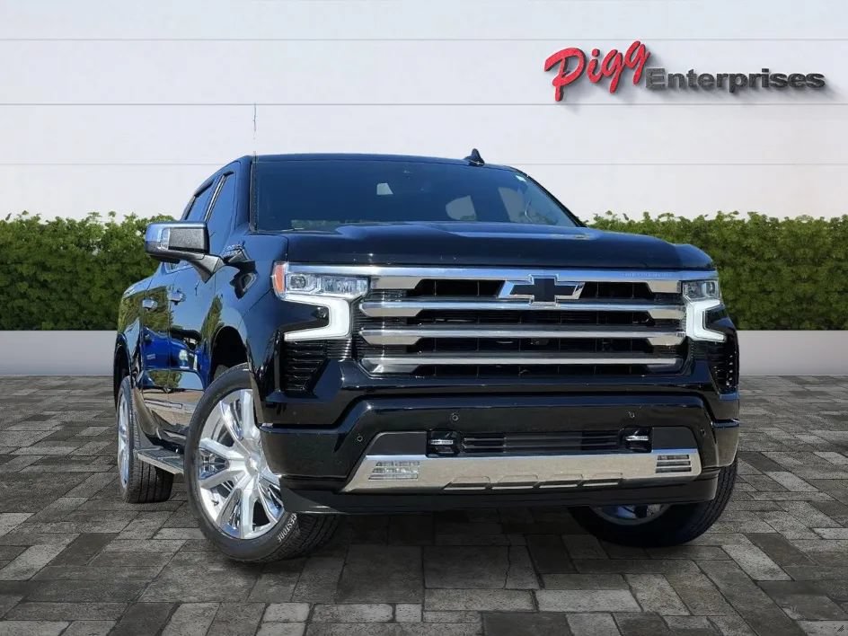 Used 2023 Chevrolet Silverado 1500 High Country w/ High Country Premium Package AWD/4WD image 49