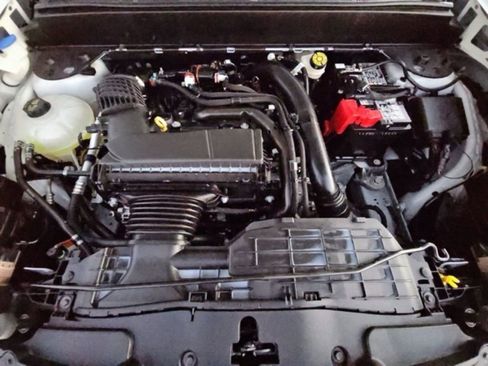 Used 2025 Ford Maverick XLT w/ XLT Luxury Package image 18