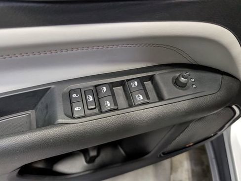 Used 2025 Jeep Compass Limited AWD/4WD image 13