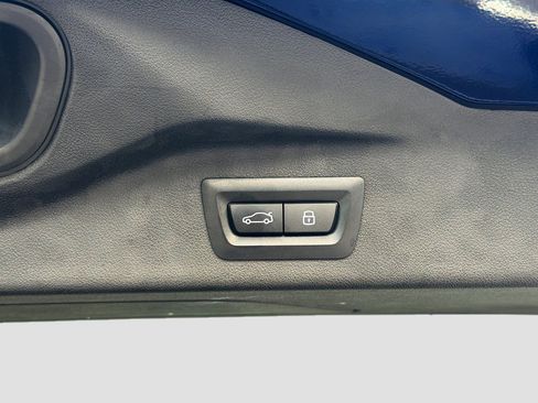 Used 2024 BMW X7 xDrive40i w/ Premium Package image 14