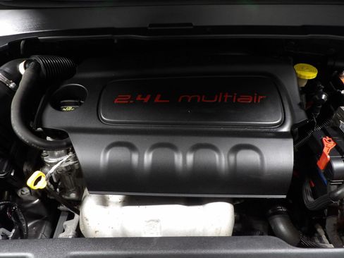 Used 2017 Jeep Compass Latitude image 20