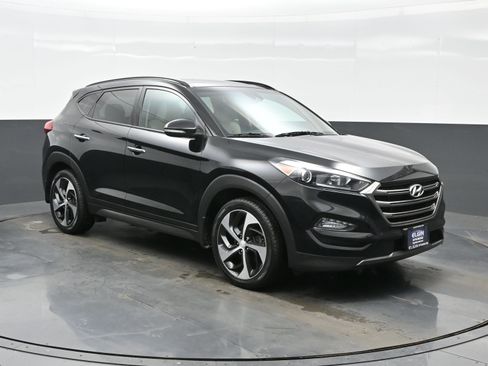 Used 2016 Hyundai Tucson Limited w/ Option Group 03 image 8