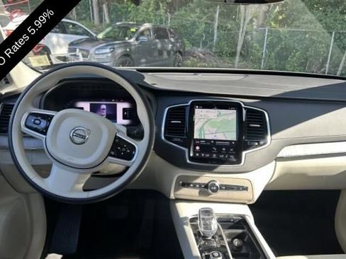 Used 2025 Volvo XC90 T8 Ultra w/ Protection Package Premier AWD/4WD image 7