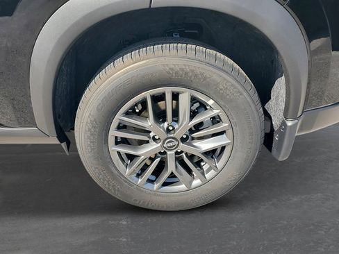 New 2026 Nissan Rogue S image 11