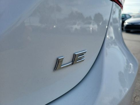 Used 2023 Toyota Camry LE image 8