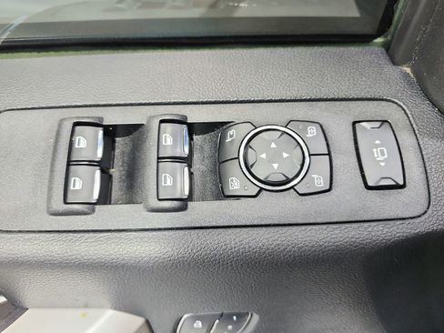 Used 2018 Ford F350 Lariat w/ Lariat Ultimate Package image 37