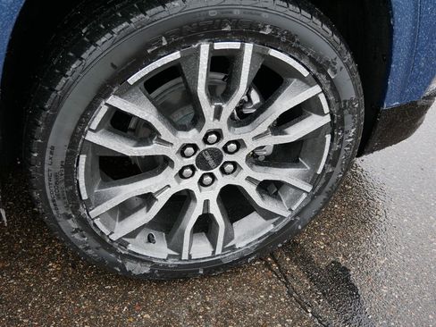 New 2026 GMC Acadia Denali Ultimate image 5