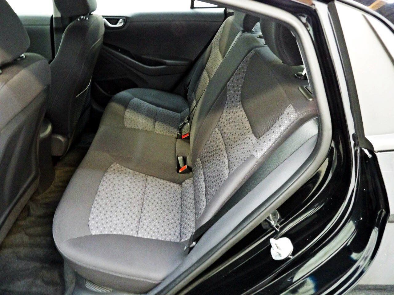 Used 2019 Hyundai Ioniq Blue FWD image 10