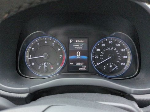 Used 2023 Hyundai Kona SEL w/ Convenience Package AWD/4WD image 11