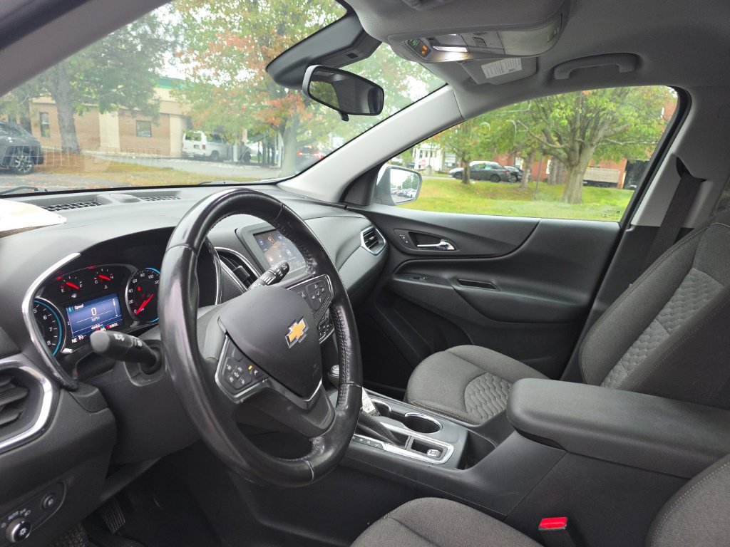 Used 2020 Chevrolet Equinox LT AWD/4WD image 23