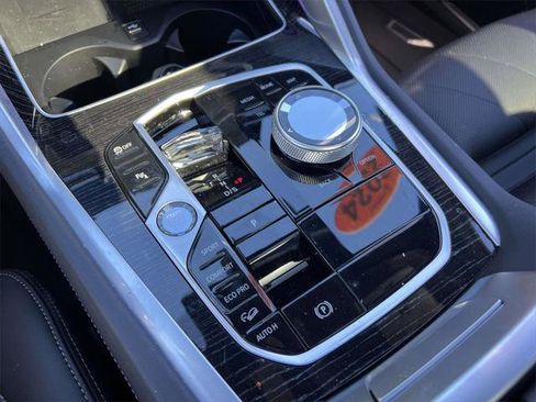 Used 2024 BMW X6 M60i w/ Executive Package image 22