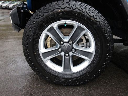 Used 2021 Jeep Wrangler Unlimited Sahara image 31