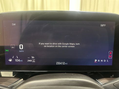 Used 2025 Chevrolet Suburban Z71 image 31