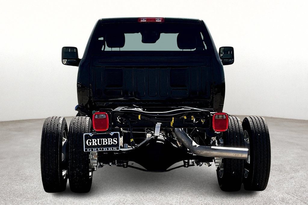 New 2025 RAM 4500 Tradesman RWD image 5