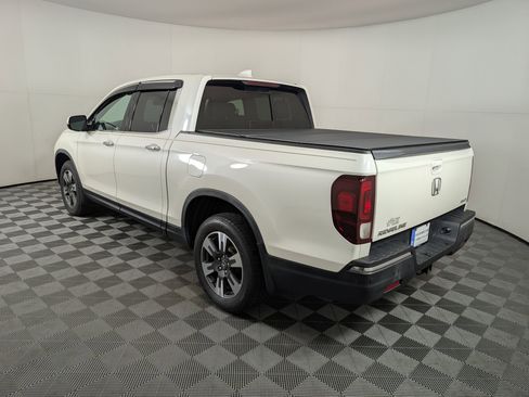 Used 2018 Honda Ridgeline RTL-E image 3
