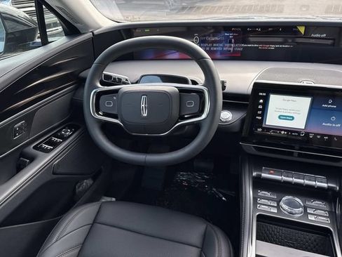 New 2026 Lincoln Nautilus Premier w/ Jet Appearance Package AWD/4WD image 14