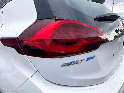 Used 2019 Chevrolet Bolt LT image 34