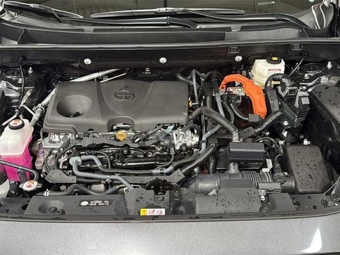 Used 2024 Toyota RAV4 XSE w/ Weather Package image 25