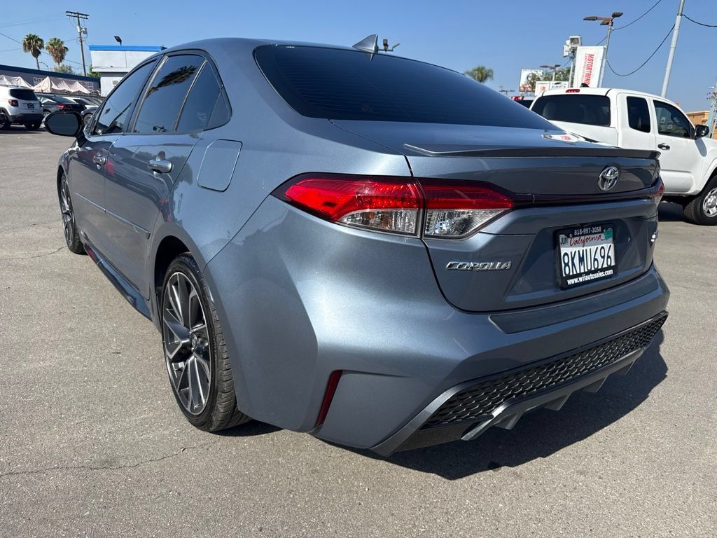 Used 2020 Toyota Corolla SE w/ Body Protection Package FWD image 4