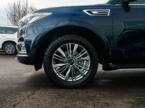 Used 2024 INFINITI QX80 Luxe image 7