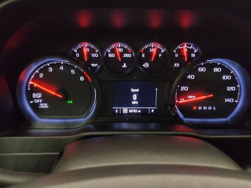 Used 2020 Chevrolet Silverado 1500 Custom w/ Custom Value Package image 23