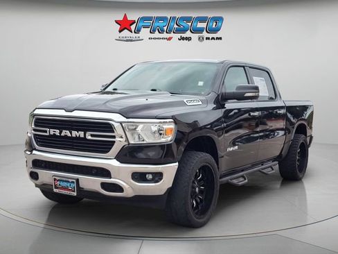 Used 2019 RAM 1500 Big Horn AWD/4WD image 3