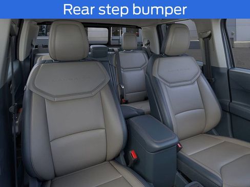 New 2025 Ford Maverick Lariat w/ 4K Tow Package image 10