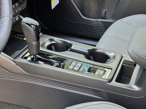 New 2026 Subaru Outback Limited image 27