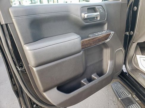 Used 2021 GMC Sierra 1500 Elevation image 9