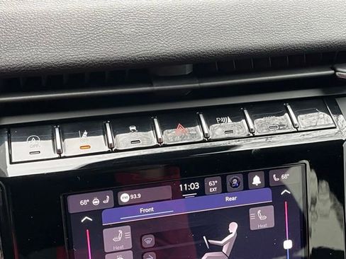 Used 2022 Jeep Grand Cherokee L Laredo image 42