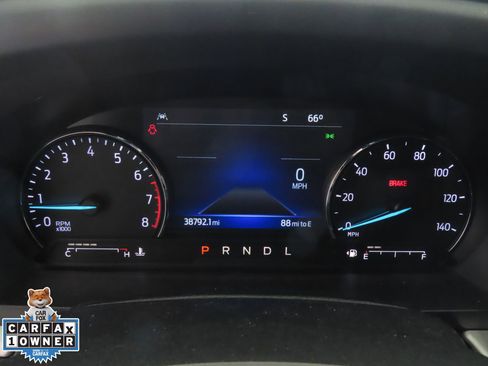 Used 2022 Ford Explorer XLT image 13