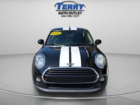 Used 2018 MINI Cooper 2-Door Hardtop FWD image 3