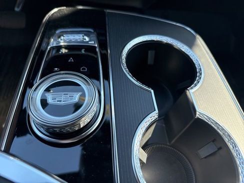 New 2026 Cadillac Lyriq Luxury w/ LPO, Floor Liner Package image 25