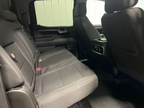 Used 2022 GMC Sierra 1500 Elevation w/ X31 Off-Road Package image 9