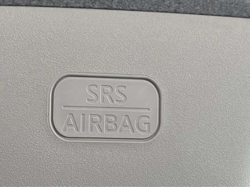Used 2023 Nissan Kicks SV FWD image 28