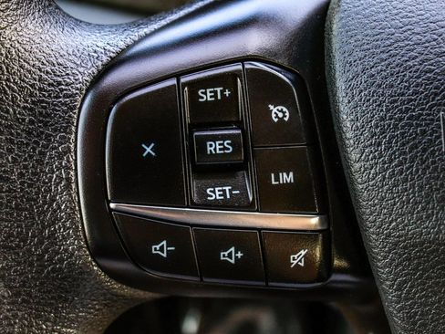 Used 2024 Ford Transit 350 XLT RWD image 25
