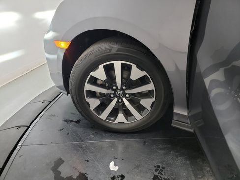 Used 2025 Honda Odyssey EX-L image 30