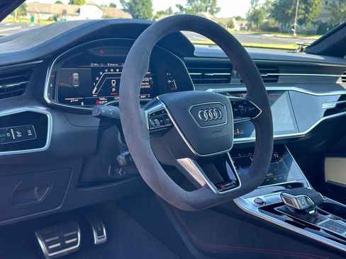 Used 2023 Audi RS 7 Sportback AWD/4WD image 15
