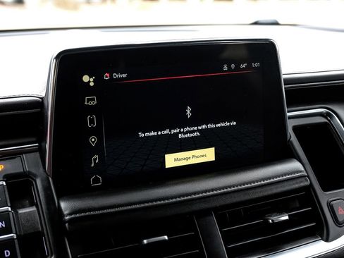 Used 2022 GMC Yukon XL SLE image 29