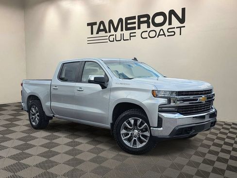 Used 2020 Chevrolet Silverado 1500 LT AWD/4WD image 1