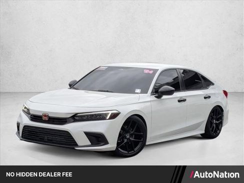 Used 2024 Honda Civic Sport image 1
