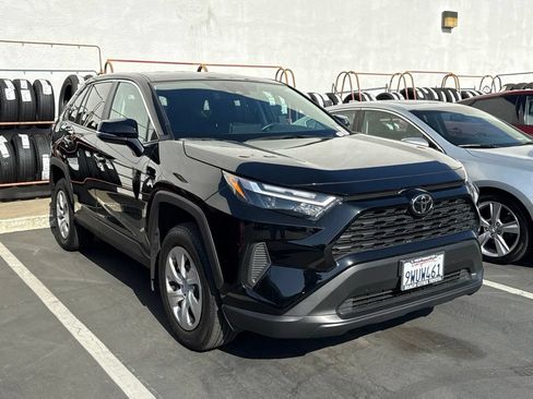 Used 2025 Toyota RAV4 LE FWD image 2