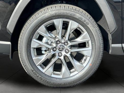 New 2025 Toyota RAV4 XLE Premium image 32