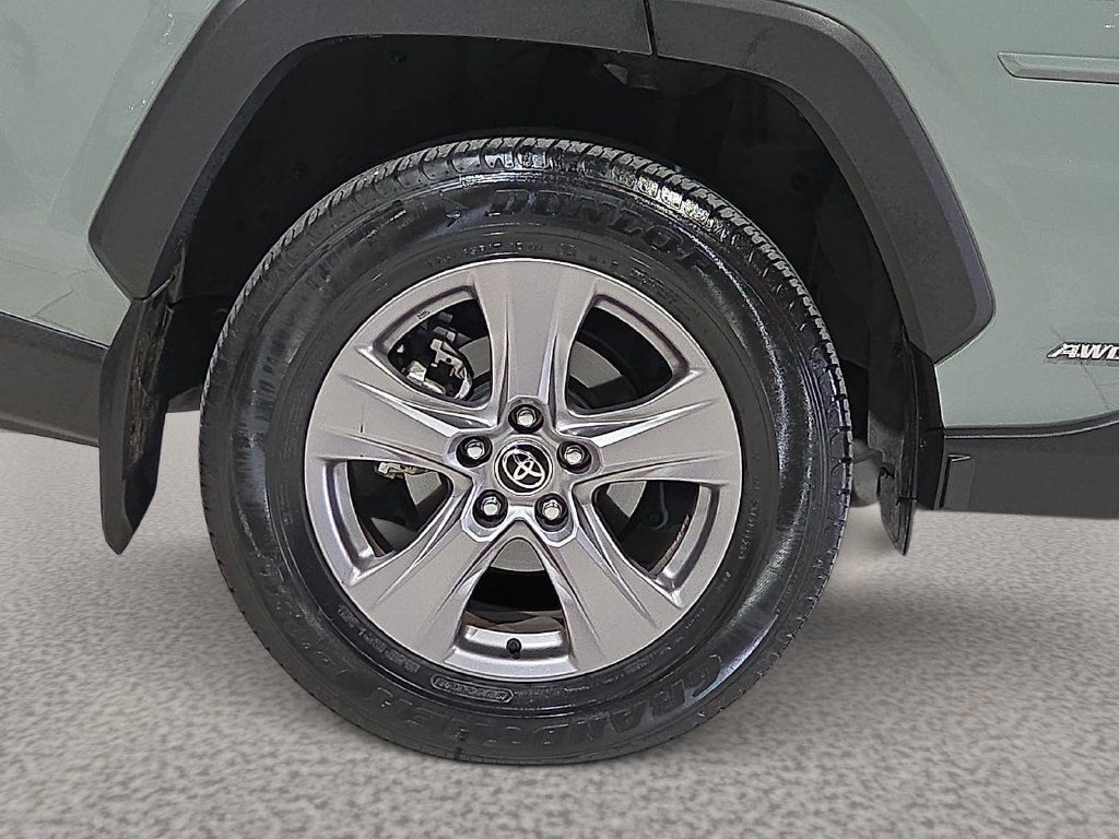 Certified 2023 Toyota RAV4 XLE w/ Convenience Package AWD/4WD image 9