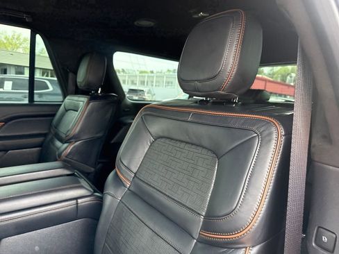 Used 2024 Lincoln Navigator L Black Label image 19