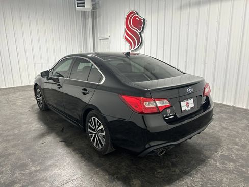 Used 2019 Subaru Legacy 2.5i Premium AWD/4WD image 2