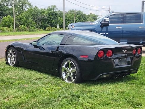 Used 2008 Chevrolet Corvette Coupe w/ Preferred Equipment Group RWD image 4
