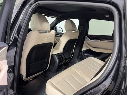 Certified 2023 BMW X4 M40i w/ Premium Package image 20