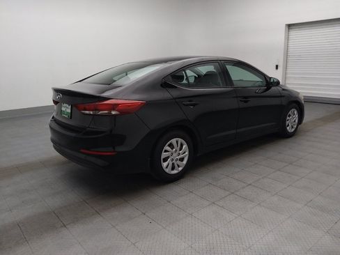 Used 2018 Hyundai Elantra SE FWD image 10